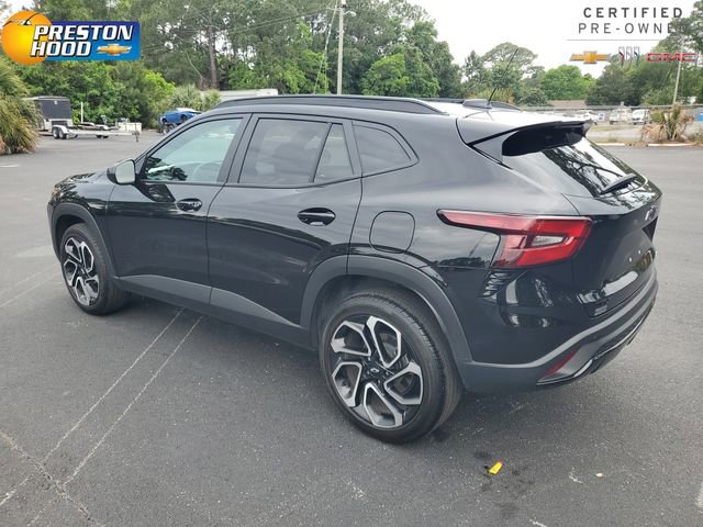 Certified 2025 Chevrolet Trax RS w/ Driver Confidence Package FWD image 4
