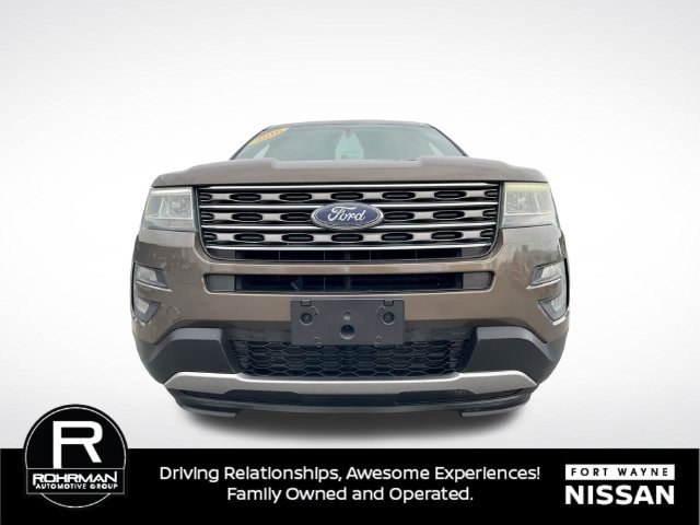 Used 2016 Ford Explorer XLT w/ Equipment Group 201A AWD/4WD image 35