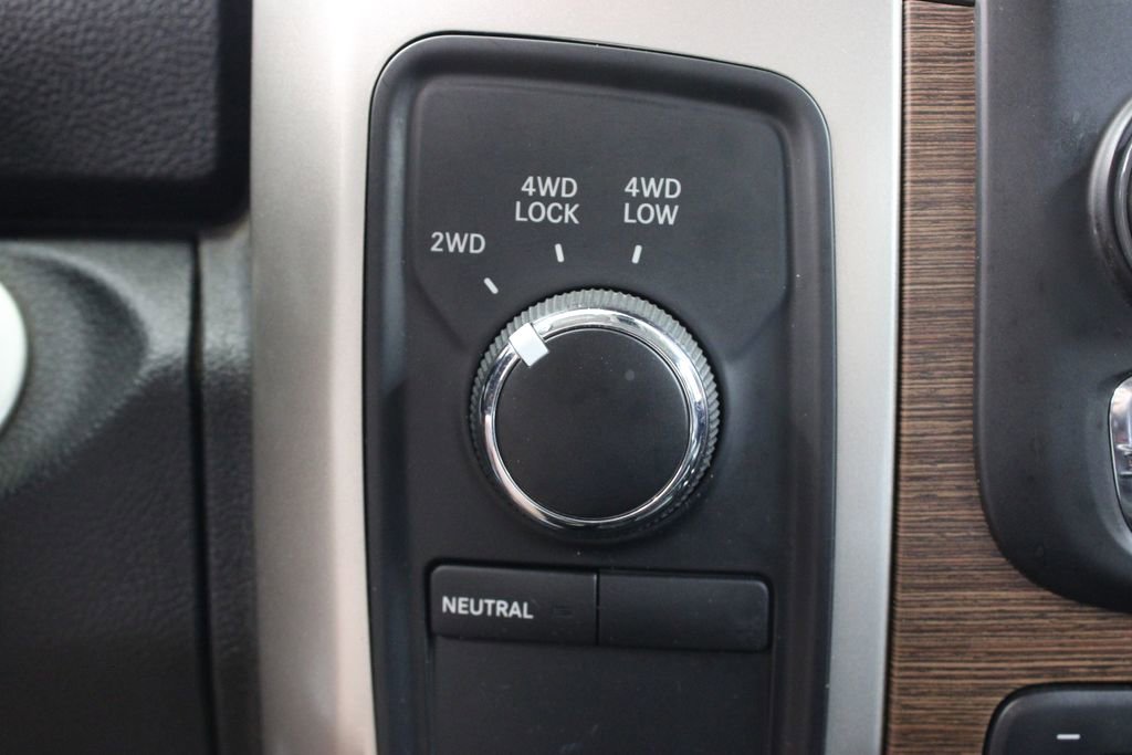 Used 2016 RAM 2500 Laramie AWD/4WD image 25