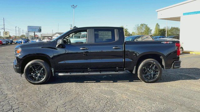 New 2026 Chevrolet Silverado 1500 Custom w/ Rally Edition image 5