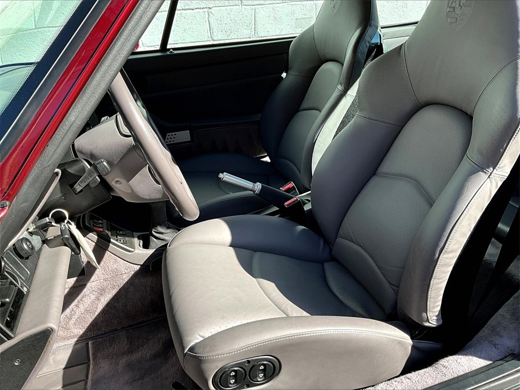 Used 1997 Porsche 911 Carrera 4S image 5