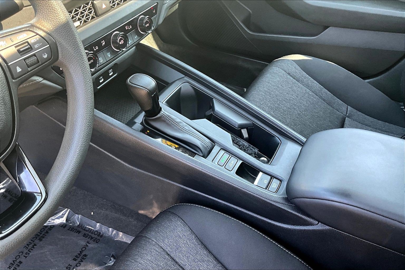 Used 2023 Honda Accord EX image 14