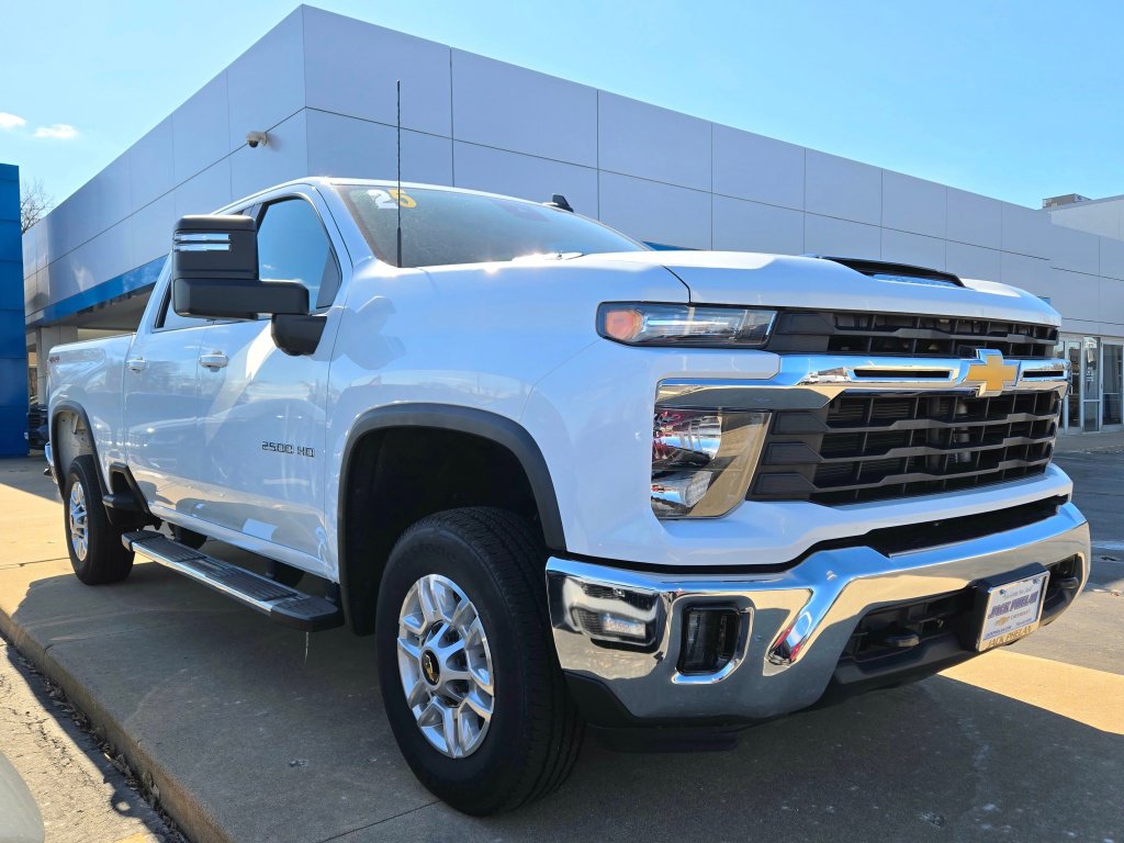 Certified 2025 Chevrolet Silverado 2500 LT w/ Convenience Package image 34