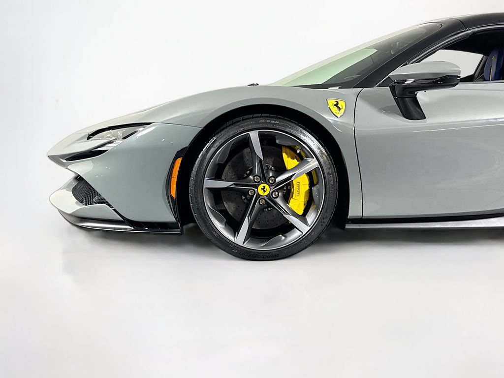 Used 2025 Ferrari SF90 Spider AWD/4WD image 28