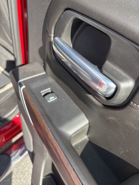 Used 2021 GMC Sierra 1500 SLT AWD/4WD image 9