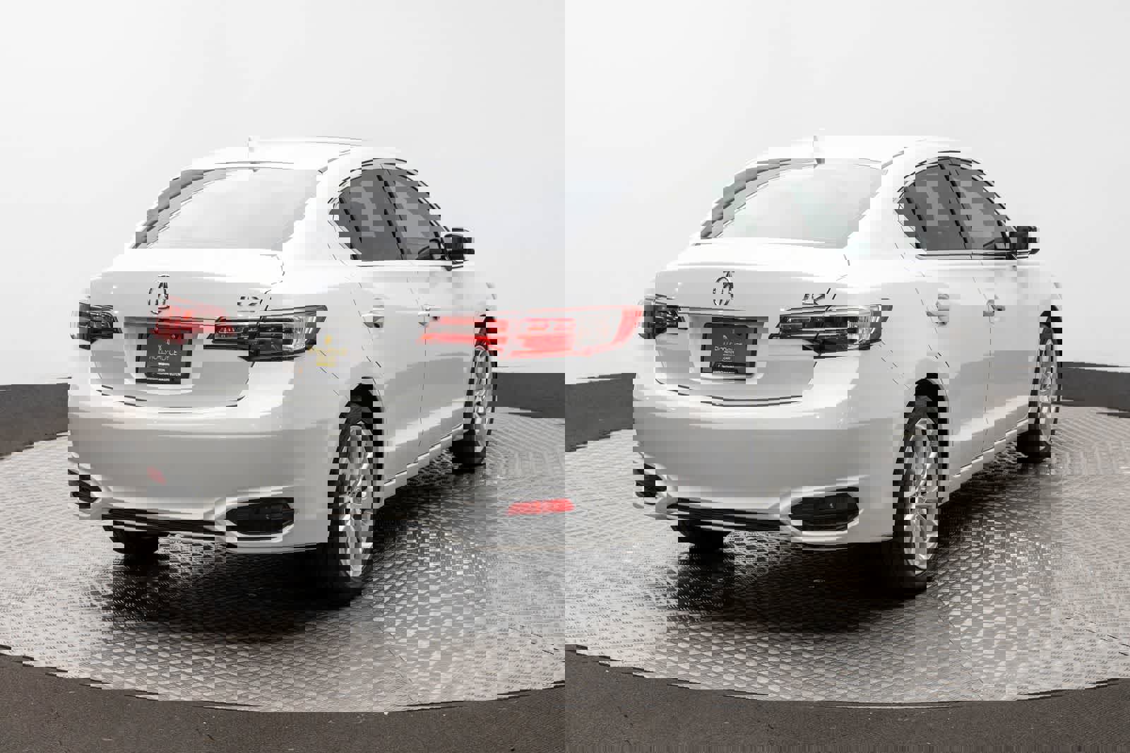 Used 2018 Acura ILX w/ Premium Package image 22