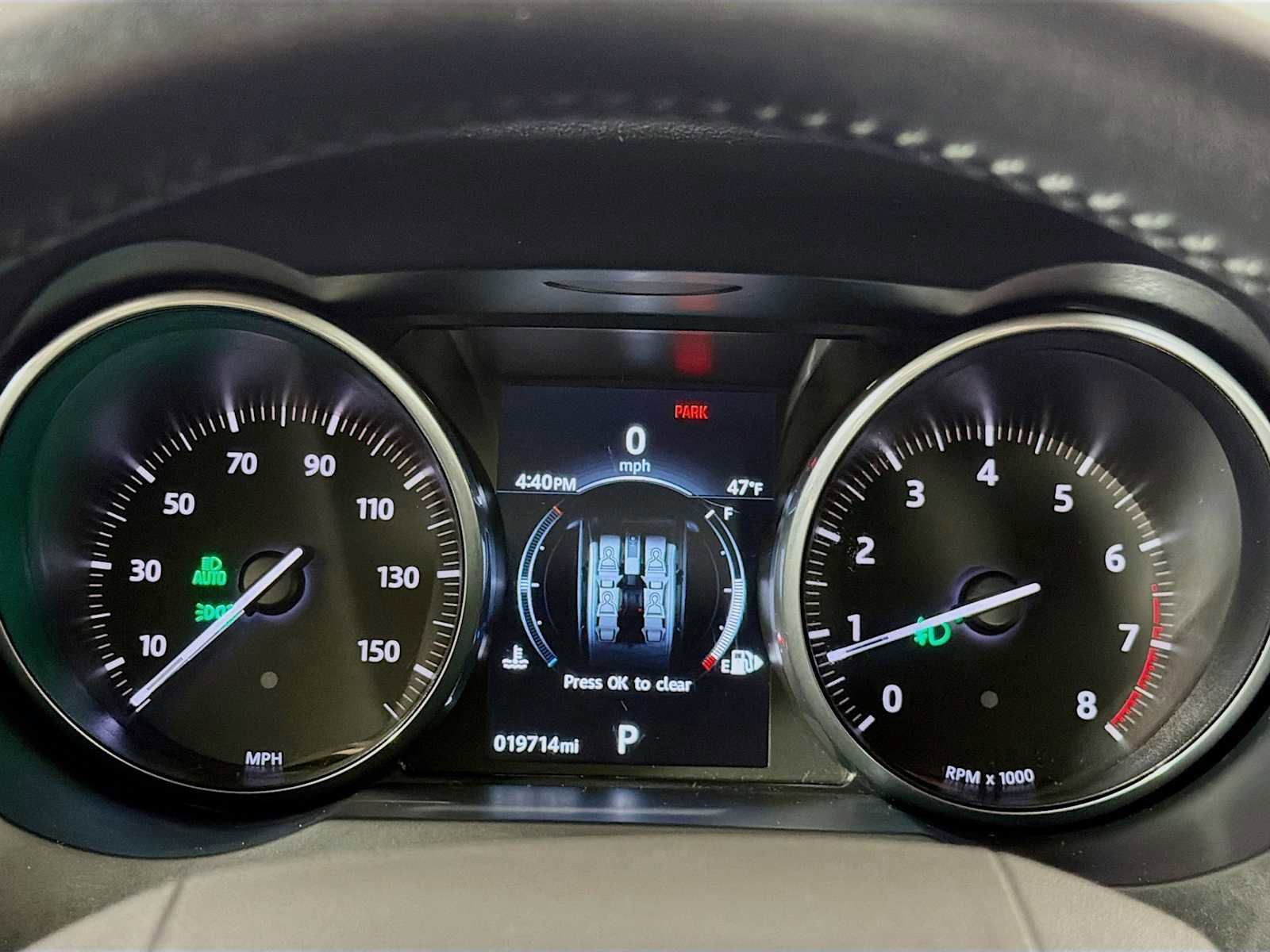 Used 2017 Land Rover Range Rover Evoque SE Dynamic image 12