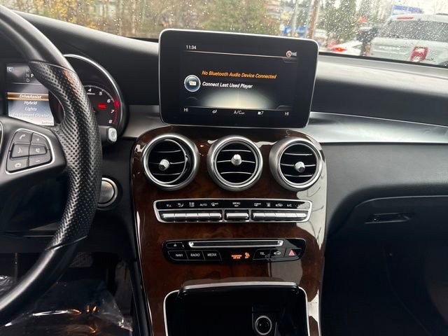 Used 2019 Mercedes-Benz GLC 350e 4MATIC image 21