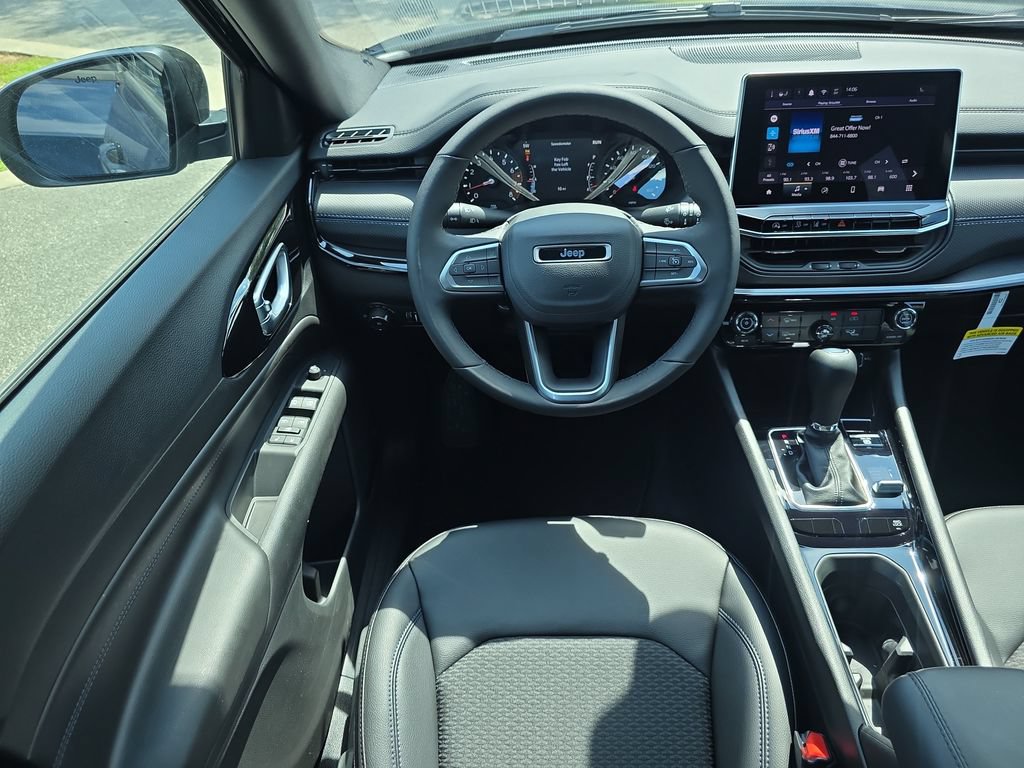 New 2026 Jeep Compass Latitude AWD/4WD image 11