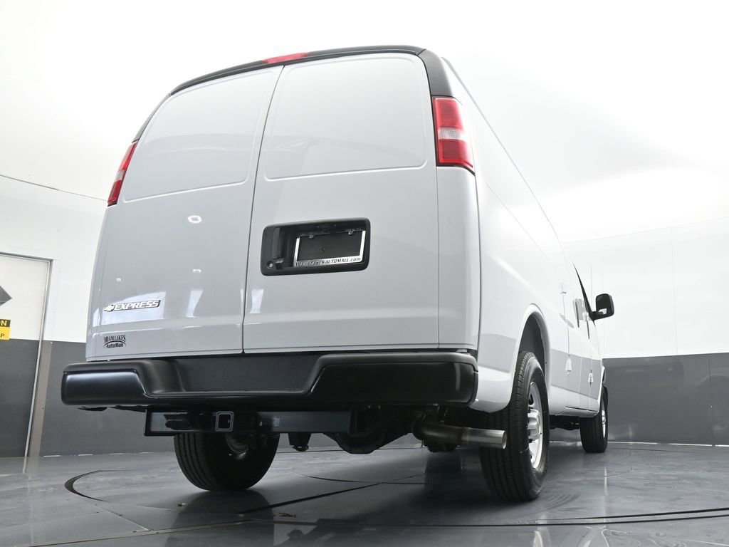 New 2026 Chevrolet Express 2500 Extended w/ Driver Convenience Package RWD image 56