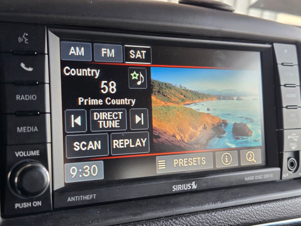 Used 2017 Dodge Grand Caravan SXT w/ Driver Convenience Group video 2