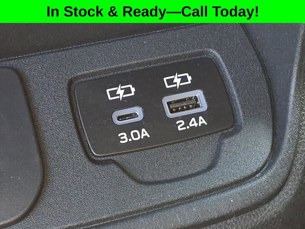 Used 2023 Subaru Ascent Premium w/ Convenience Package AWD/4WD image 31