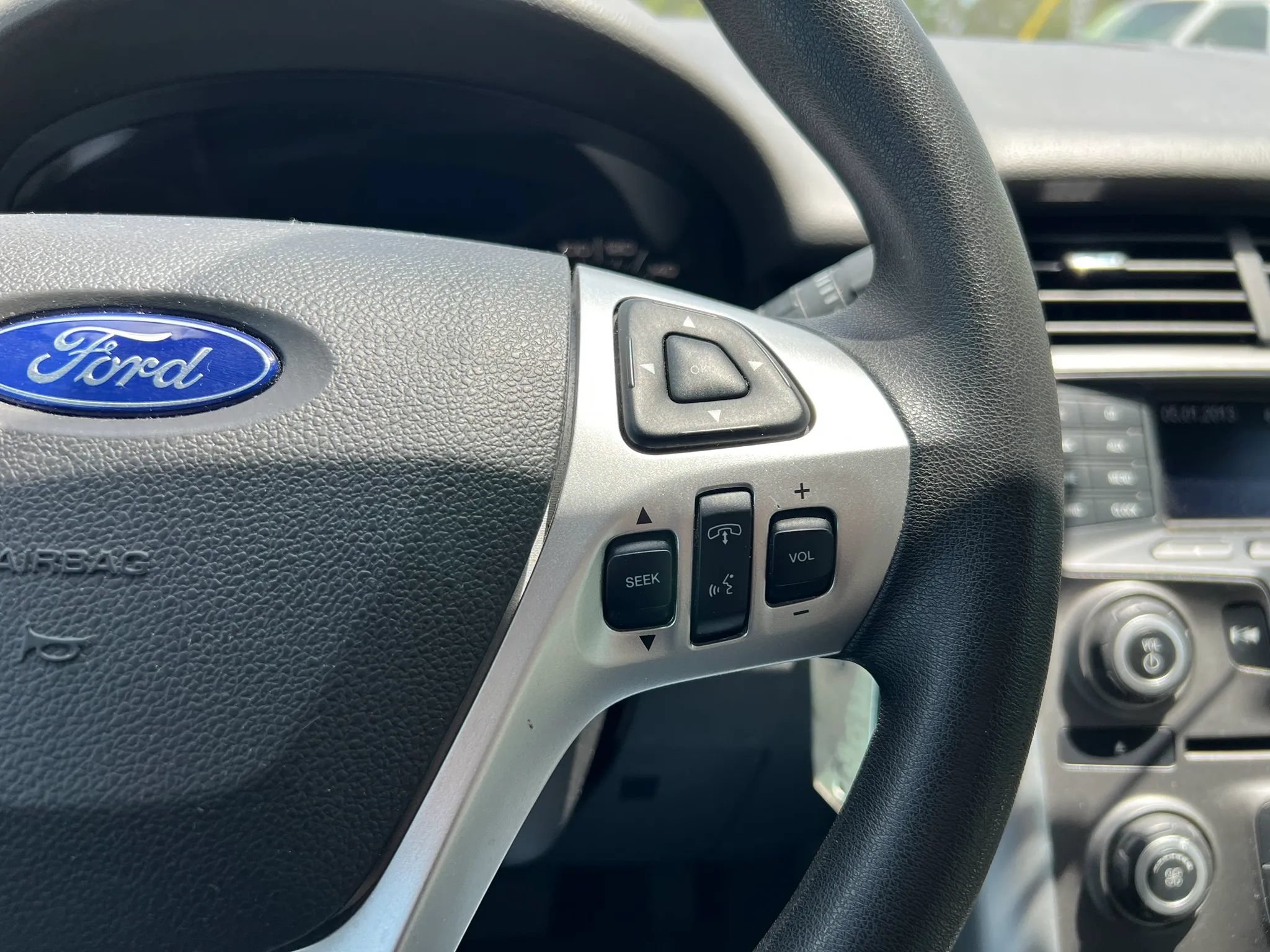 Used 2013 Ford Edge SE FWD image 21