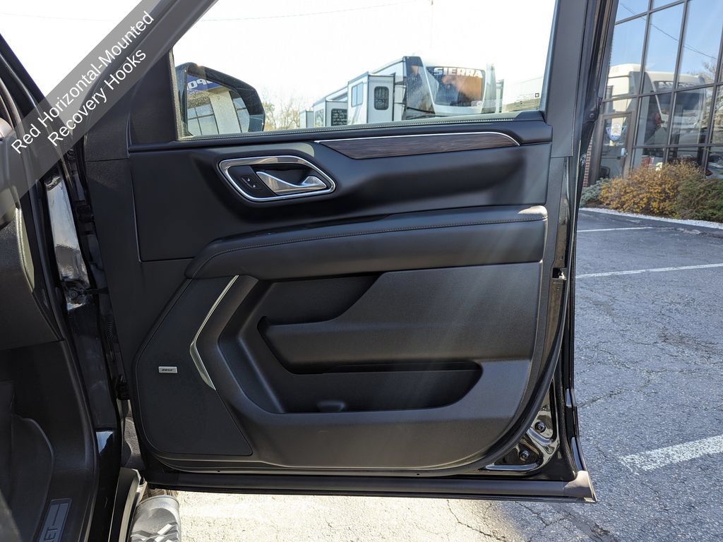 Used 2023 Chevrolet Tahoe Z71 AWD/4WD image 29