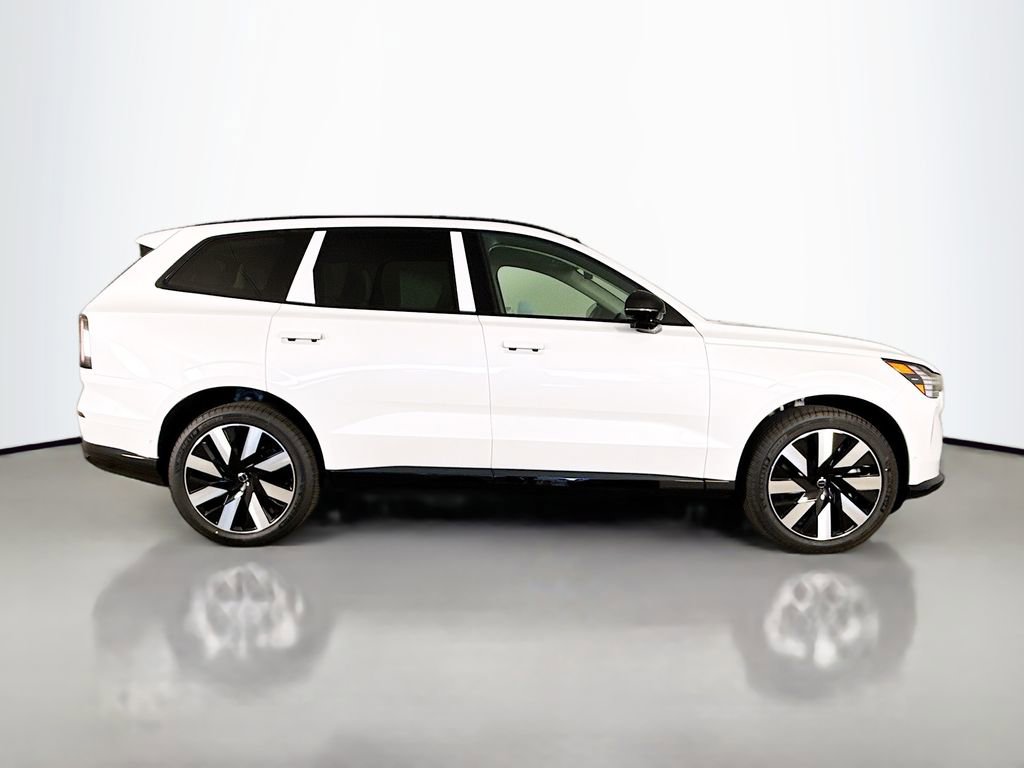 New 2025 Volvo EX90 Plus w/ Protection Package Premier image 8