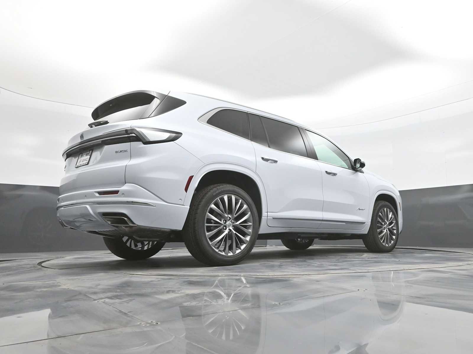 New 2026 Buick Enclave Avenir w/ Super Cruise Package AWD/4WD image 49