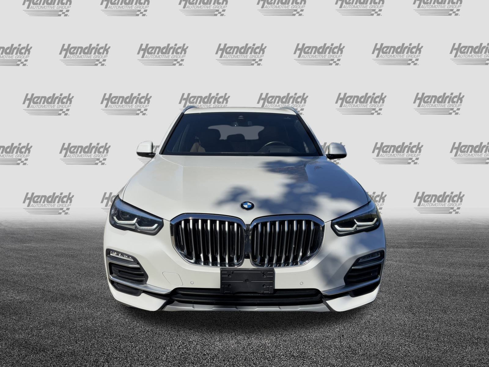 Used 2021 BMW X5 xDrive40i w/ Premium Package image 3