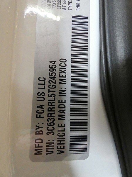 New 2026 RAM 3500 Limited image 33