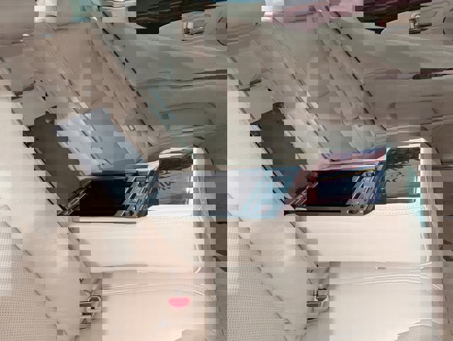 Used 2011 Lexus LS 460 AWD w/ Comfort Pkg image 29