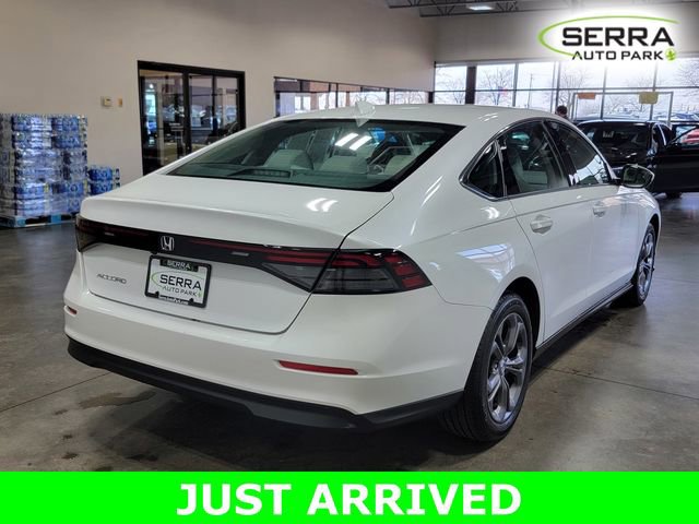 Certified 2023 Honda Accord EX image 6