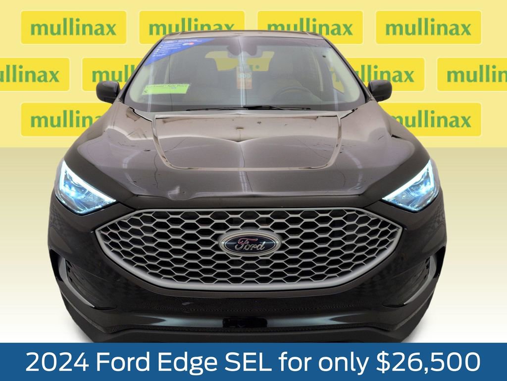 Used 2024 Ford Edge SEL image 13