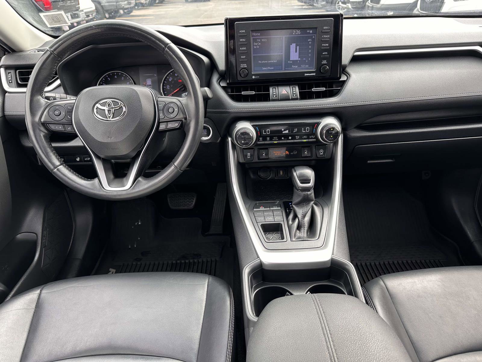 Used 2021 Toyota RAV4 XLE Premium AWD/4WD image 17