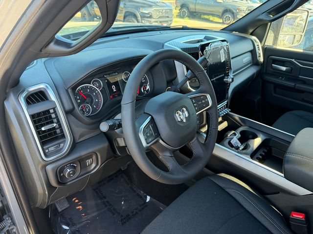 New 2026 RAM 3500 Big Horn AWD/4WD image 14