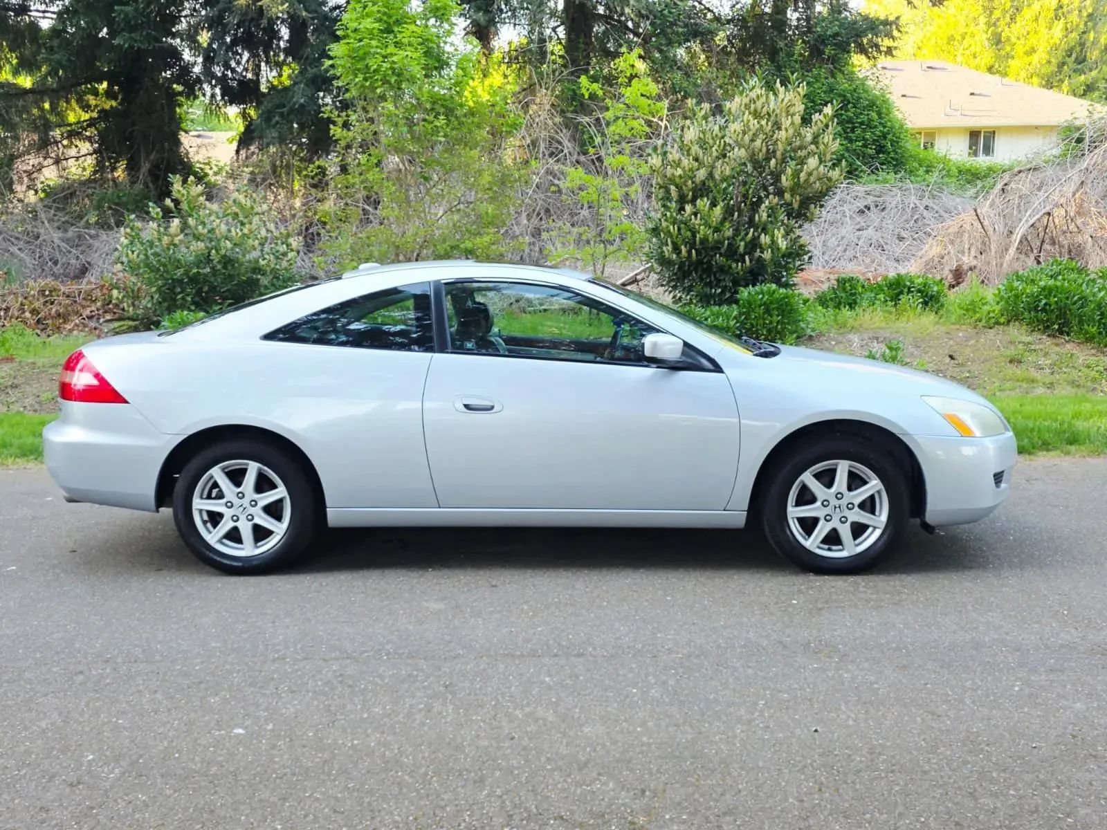 Used 2004 Honda Accord EX image 6