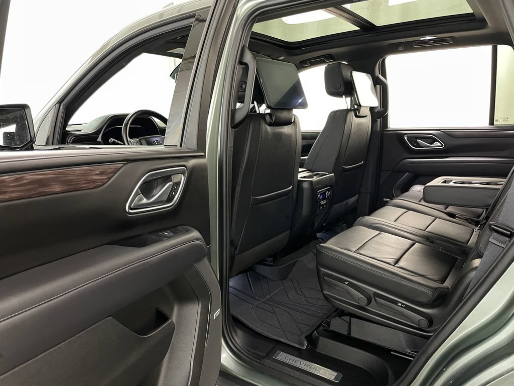 Used 2024 Chevrolet Tahoe Z71 w/ Z71 Off-Road Package AWD/4WD image 49
