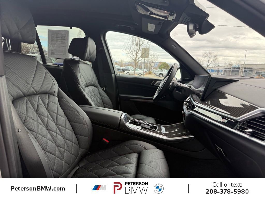 Used 2025 BMW X5 M60i image 23