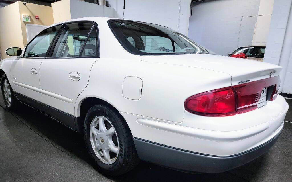 Used 2001 Buick Regal GS w/ Prestige Pkg image 33