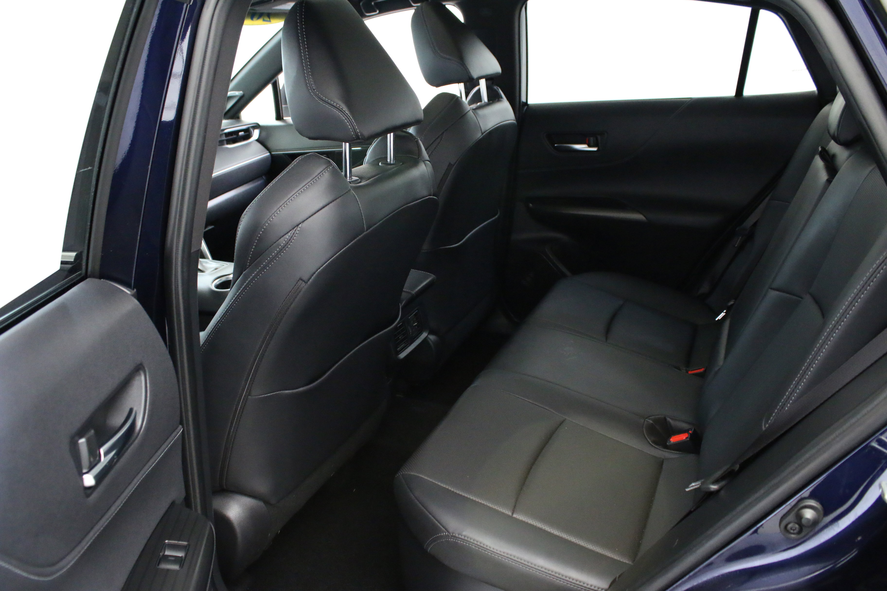 Used 2024 Toyota Venza Limited image 25