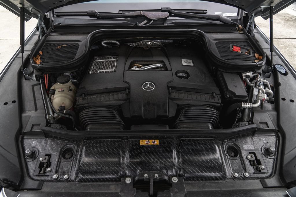 Used 2022 Mercedes-Benz Maybach GLS 600 4MATIC image 33