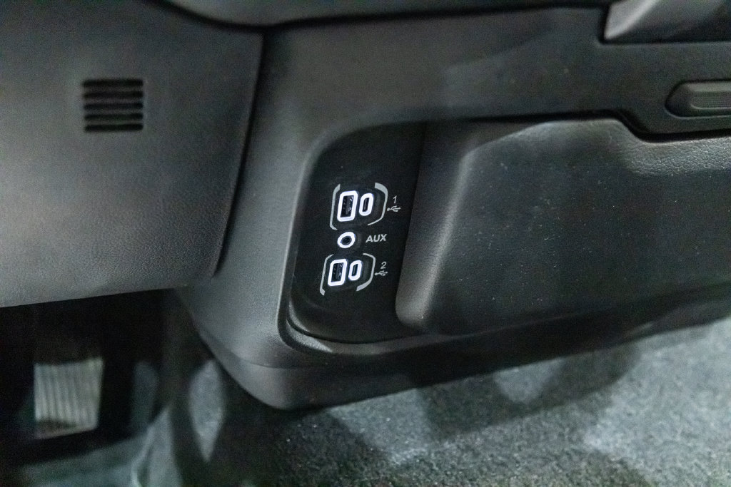 Used 2019 RAM 1500 Big Horn AWD/4WD image 24