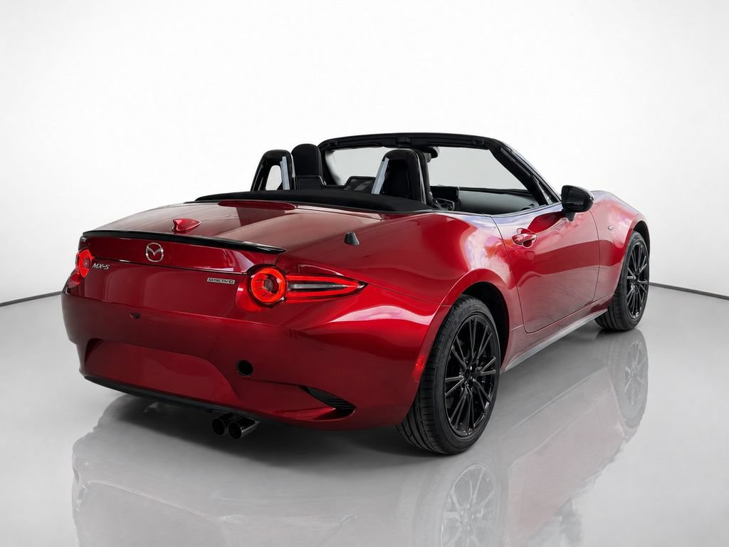 New 2026 MAZDA MX-5 Miata Club w/ Interior Package RWD image 2
