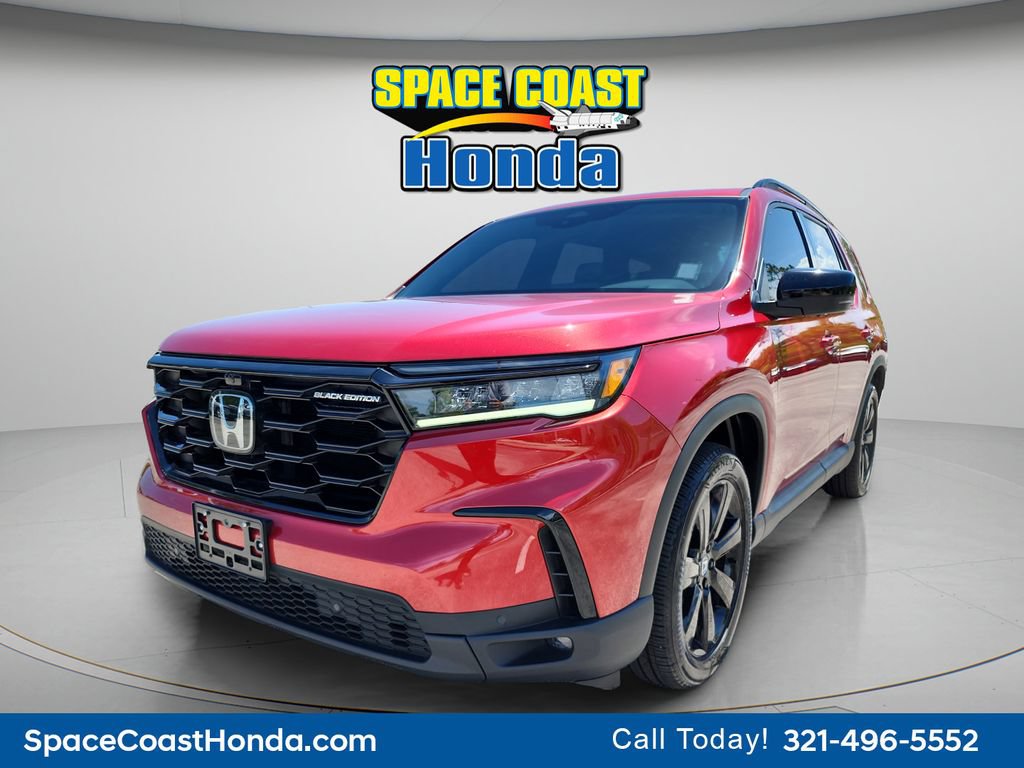 Certified 2025 Honda Pilot Black Edition image 10