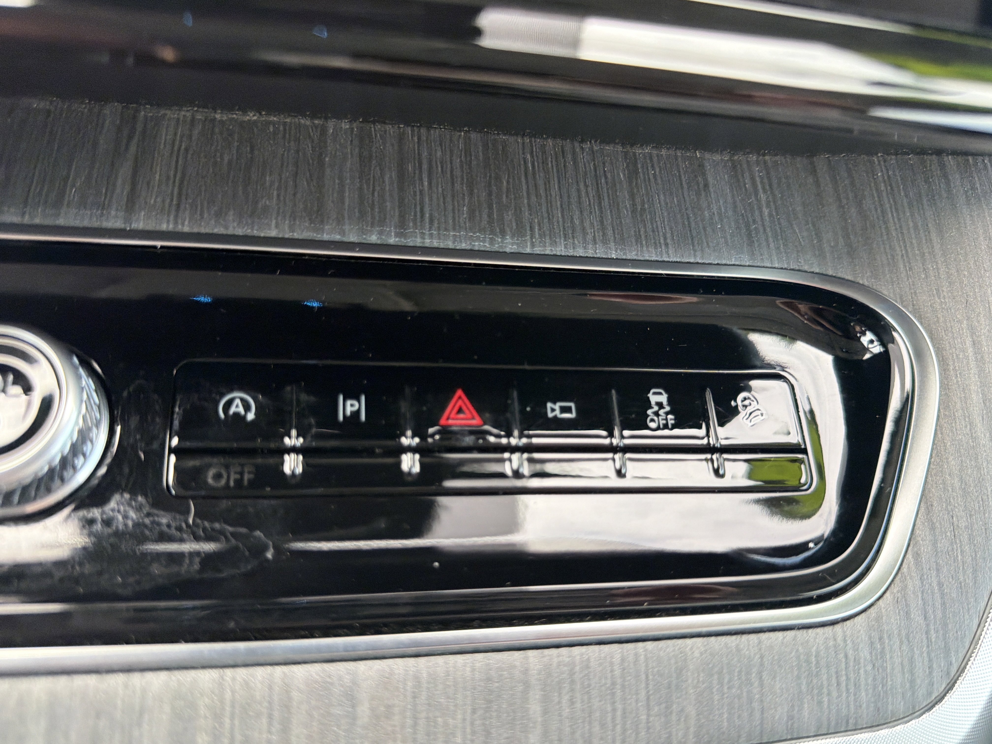 Used 2025 Ford Expedition Max Platinum w/ Platinum Ultimate Package AWD/4WD image 30