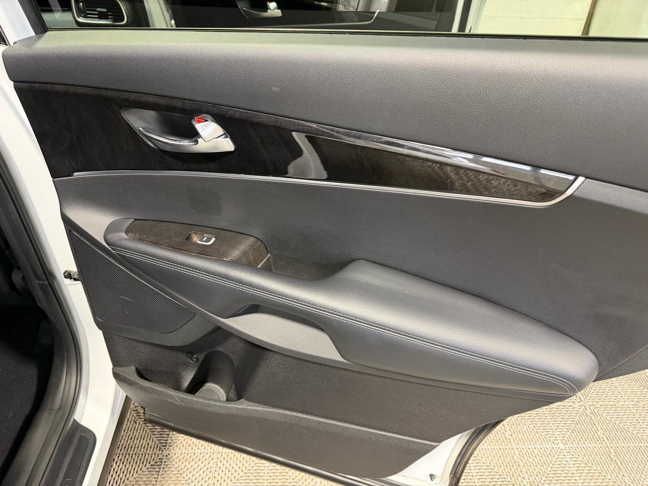 Used 2018 Kia Sorento LX AWD/4WD image 15