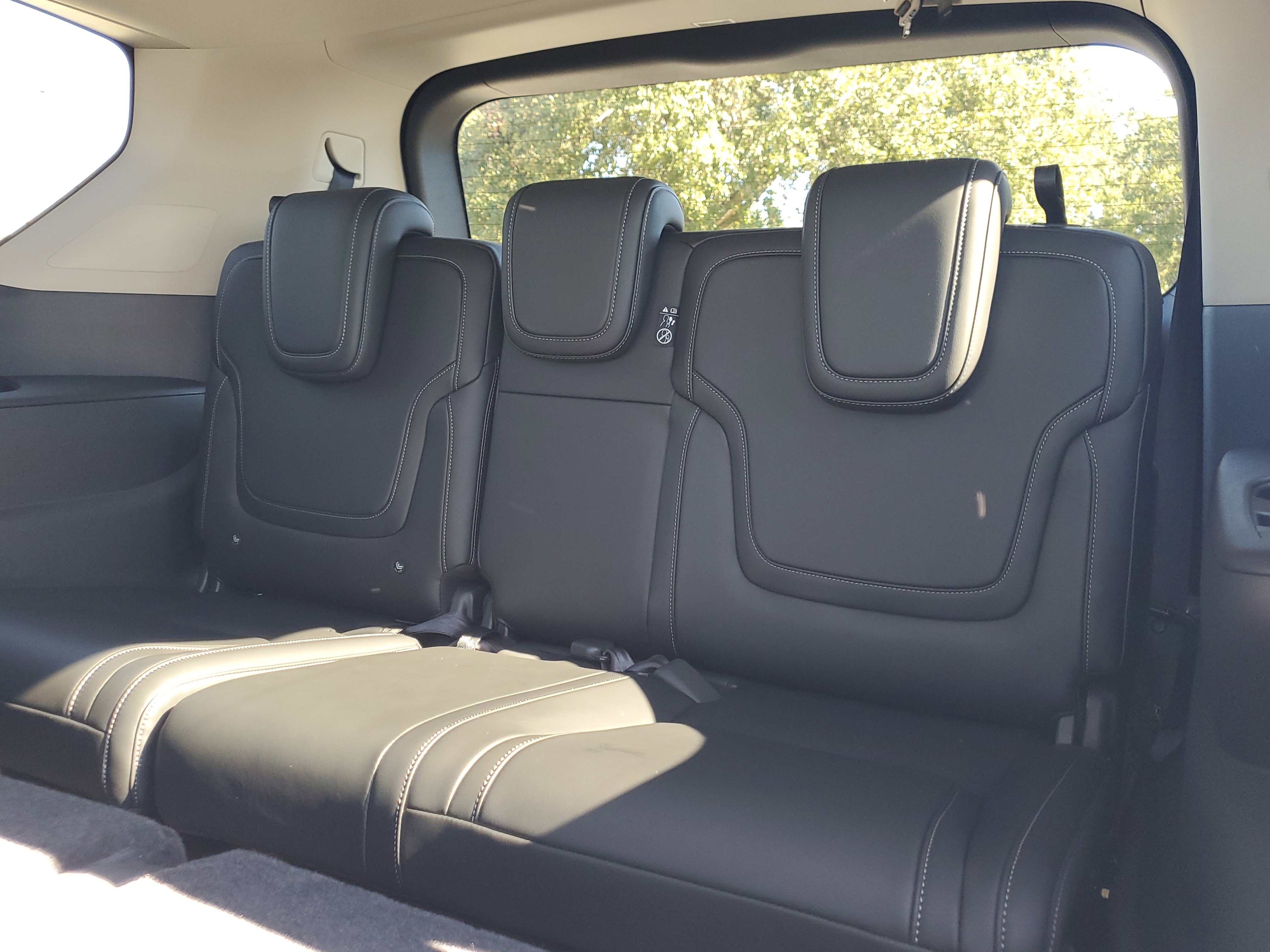 New 2026 Nissan Armada SV image 8