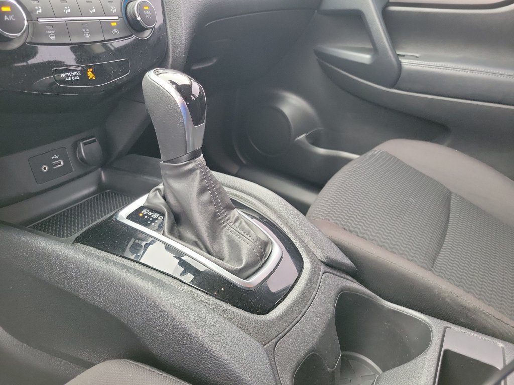 Used 2020 Nissan Rogue Sport S w/ Appearance Package AWD/4WD image 29