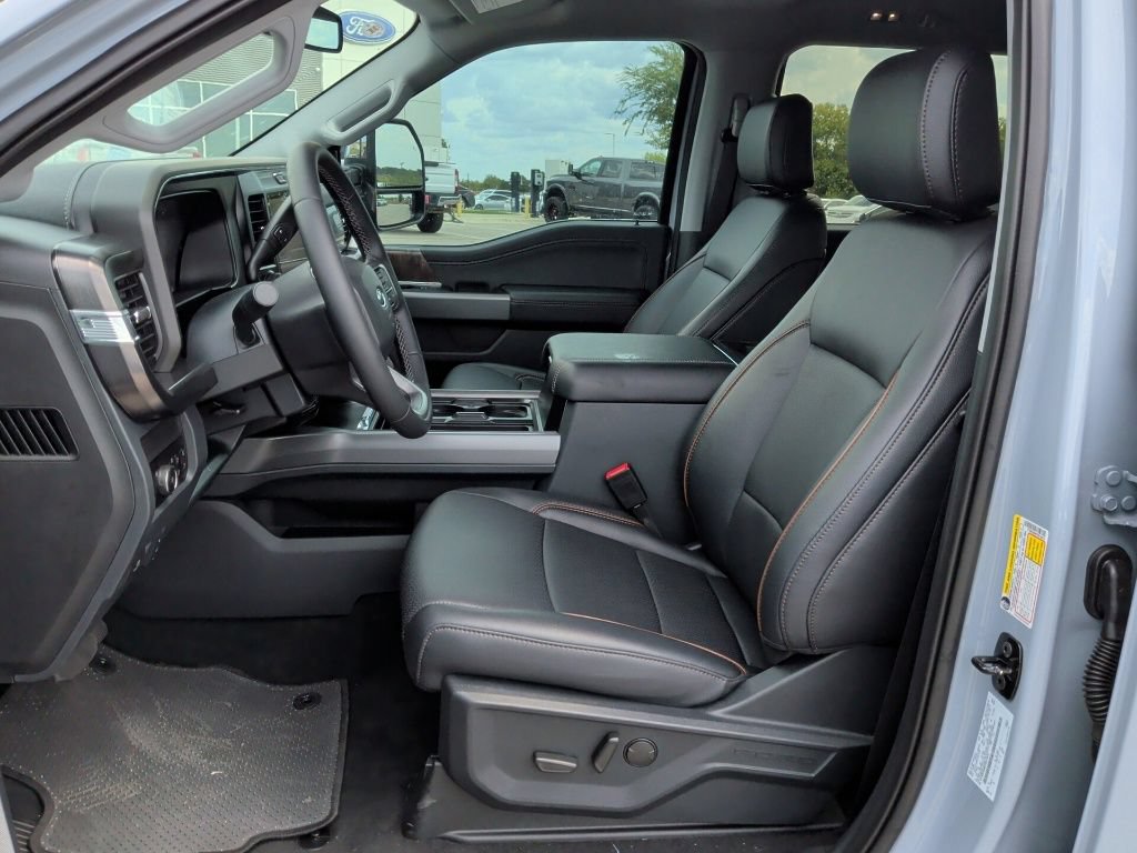 New 2026 Ford F350 Lariat w/ Lariat Premium Package AWD/4WD image 13