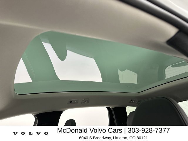 New 2026 Volvo EX90 Plus AWD/4WD image 22
