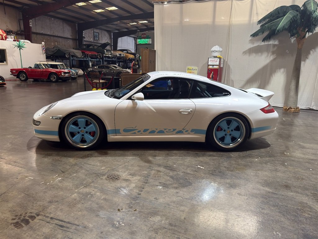 Used 2006 Porsche 911 GT3 RS image 11
