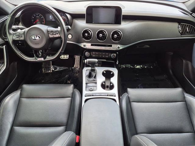 Used 2021 Kia Stinger GT RWD image 16