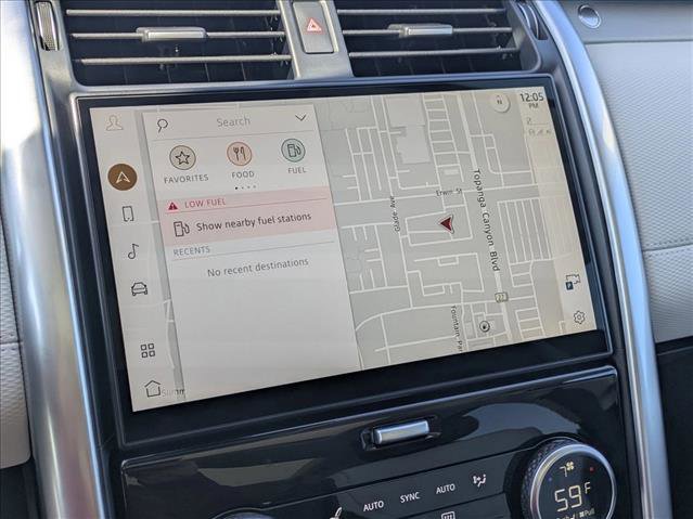 New 2026 Land Rover Discovery Dynamic SE image 14