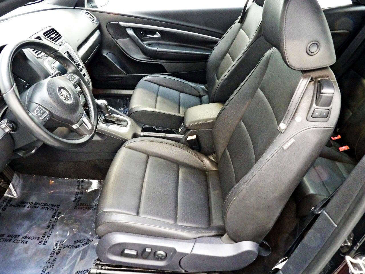 Used 2013 Volkswagen Eos image 8