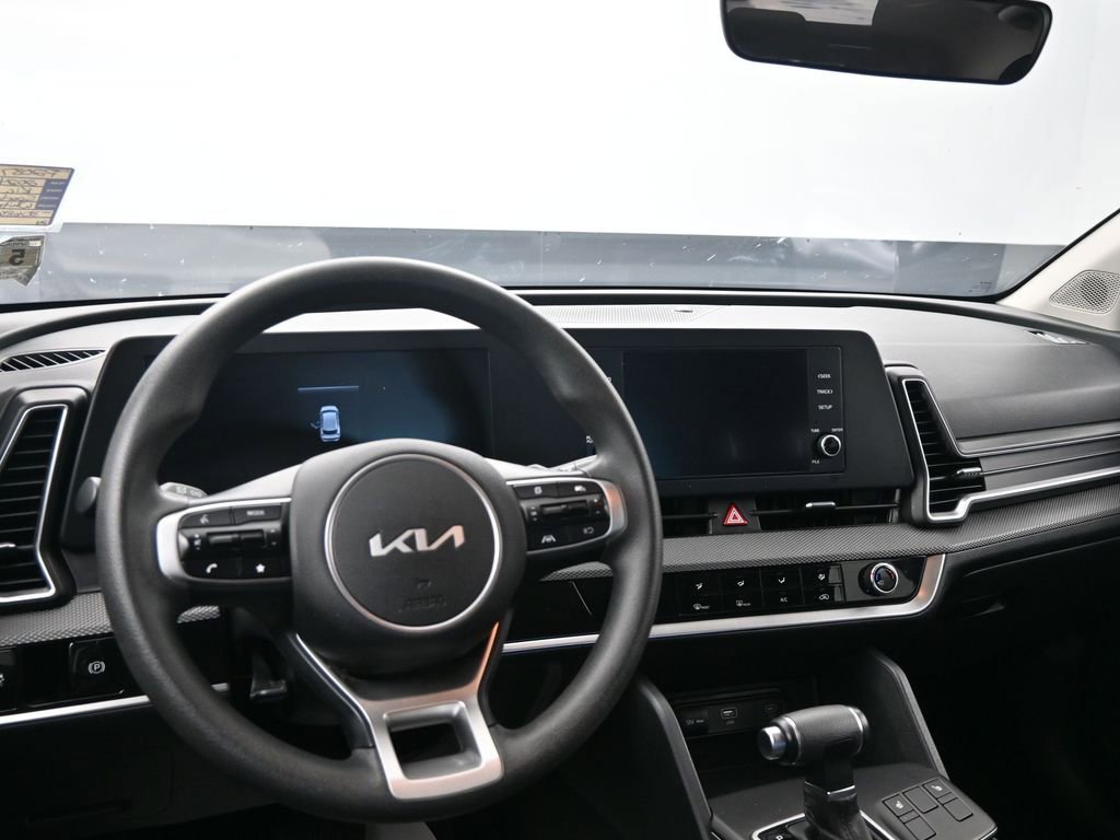 Used 2024 Kia Sportage LX image 26