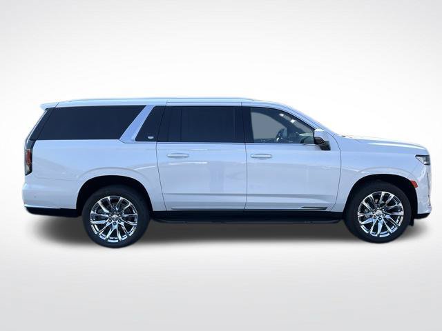 Used 2021 Cadillac Escalade ESV Premium Luxury w/ LPO, Radiant Package AWD/4WD image 8