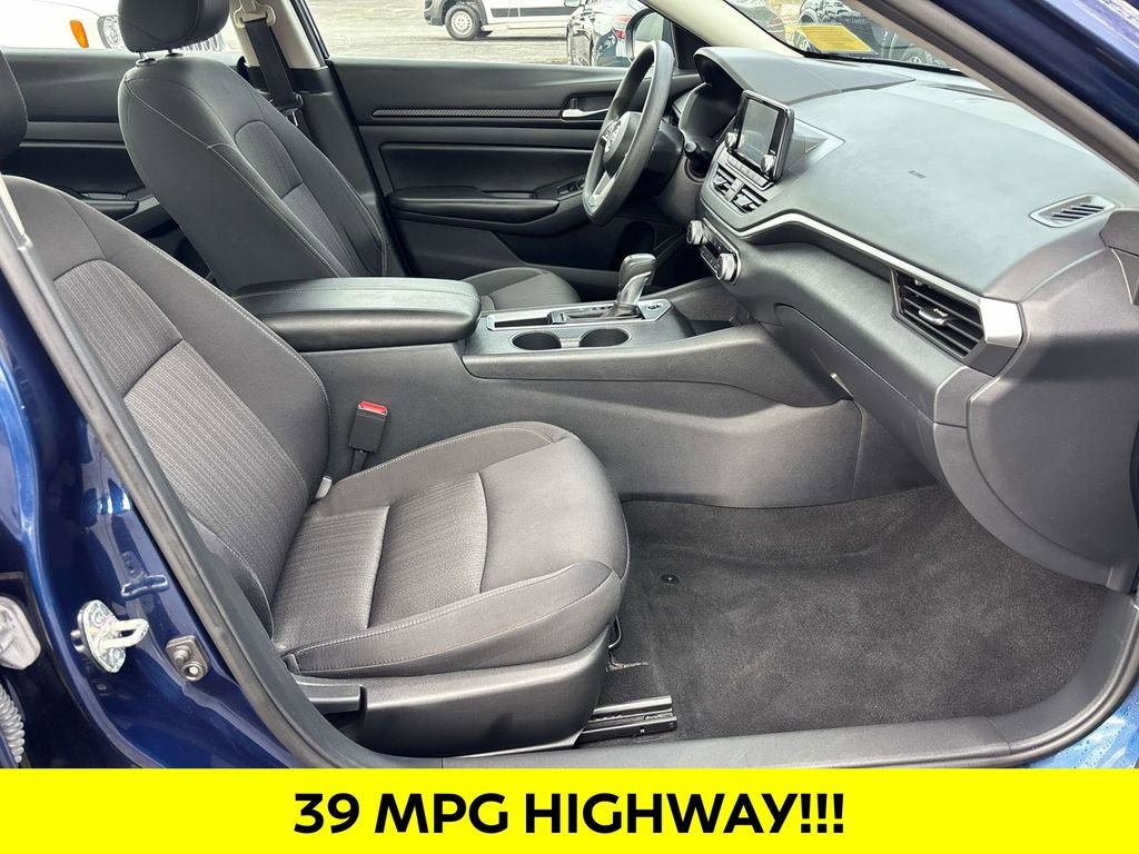 Used 2022 Nissan Altima 2.5 S FWD image 14