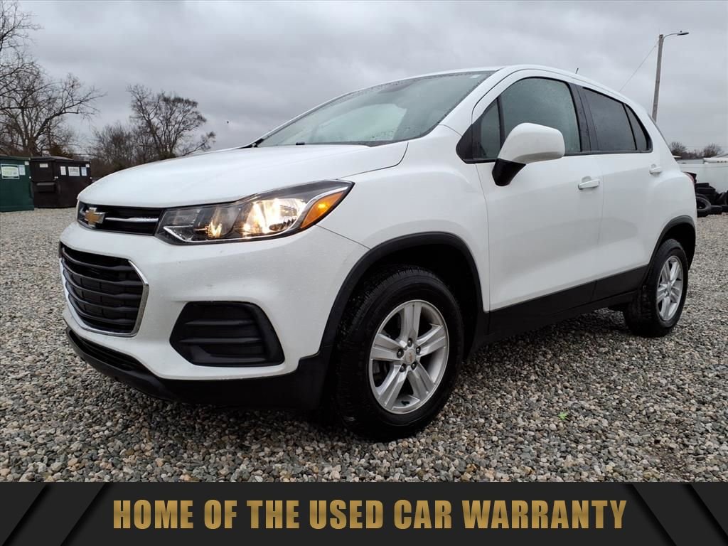 Used 2020 Chevrolet Trax LS w/ Tint and Cruise Package image 4
